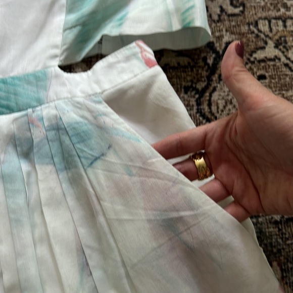 Morgan Carper Sun dress with florals size 8 runs small! - Picture 5 of 9